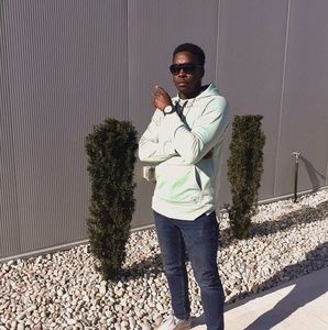 Meet your Posher, Delroy